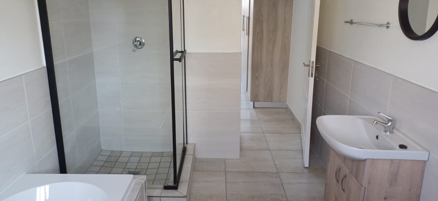 3 Bedroom Property for Sale in Vaalpark Free State